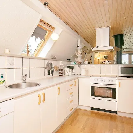 6 Person Holiday In Gedsted